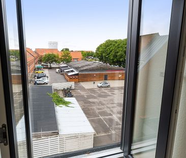 Stor 1-vær lejlighed i hjertet af Viborg - Photo 1