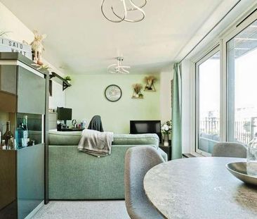 Ferry Court, Cardiff, CF11 - Photo 3