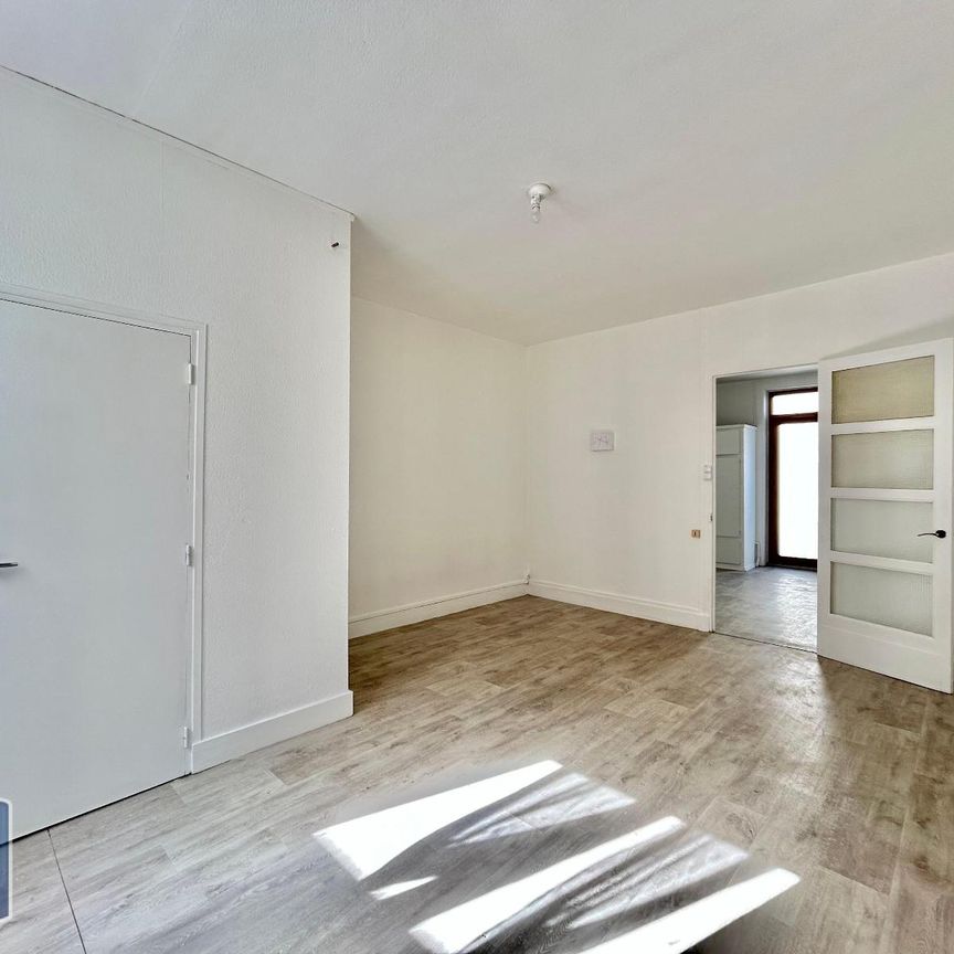 Location Appartement 2 pièces 40m² ROCHE LA MOLIERE 42230 - Photo 1