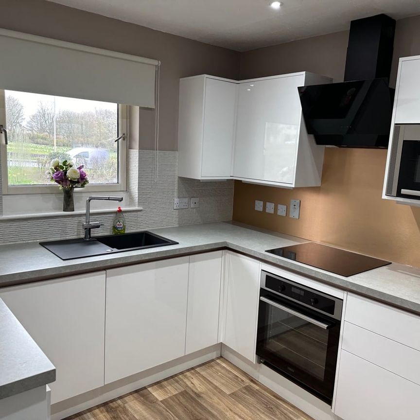 3 Bed Terraced House, North Anderson Drive, AB16 - Photo 1