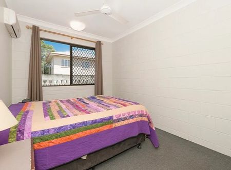 2/27 Camp Street, 4812, Mundingburra - Photo 2