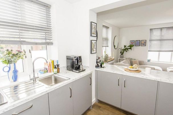 1 bedroom flat to rent - Photo 1