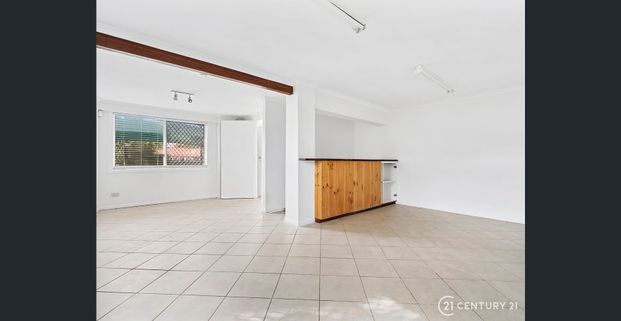 128 Pierce Street, Koongal - Comfortable Living with Room to Entertain! - Photo 1