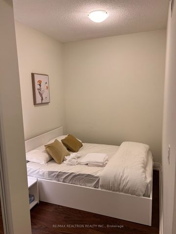 For Lease - 7165 Yonge Street Unit# 1708, Markham, Ontario - Photo 4