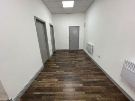 Studio to rent - Photo 2