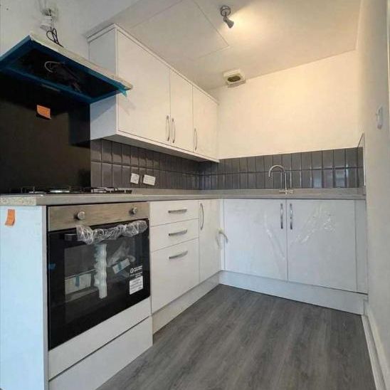 High Street, Parking For One Car, Snoodland, ME6 - Photo 1