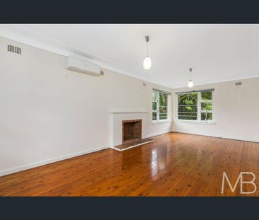 17 Finlay Road, Warrawee, NSW 2074 - Photo 3