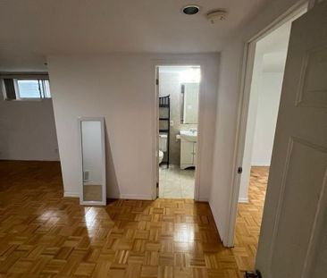 For Lease - 15 Blithfield Avenue Unit# Lower Fl, Toronto, Ontario - Photo 5