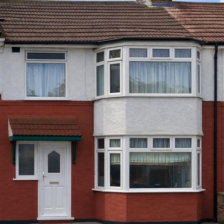 Coniston Avenue, Perivale, Greenford UB6, London - Photo 4