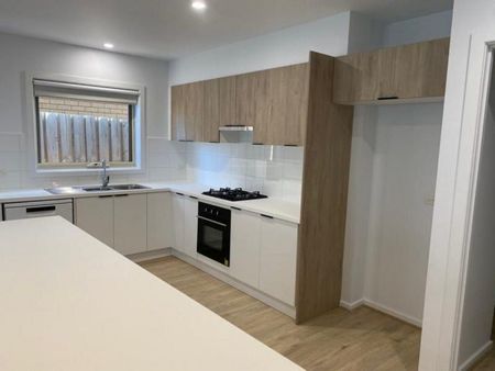 Sought After Location - Photo 4