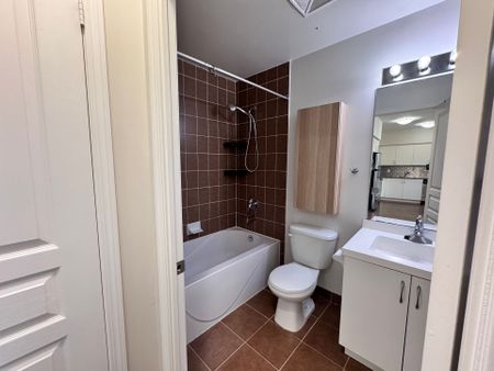 For Lease - 2230 Lake Shore Boulevard Unit# 210, Toronto, Ontario - Photo 4