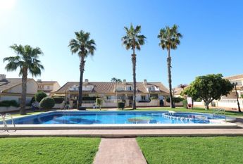 Impecable Adosado en Cabo Roig, Vacacional - €1300/mes
