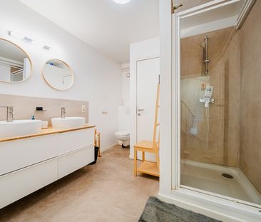 Room at Rue Charles Quint 55 - Foto 6