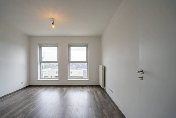 Appartement te huur - Photo 1