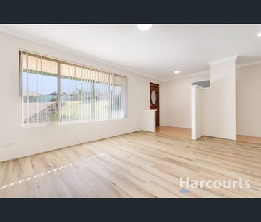 4 Fisherton Circuit, Kinross, WA 6028 - Photo 5