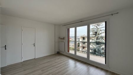 Location Appartement 4 pièces 116m² MEUDON 92190 - Photo 4