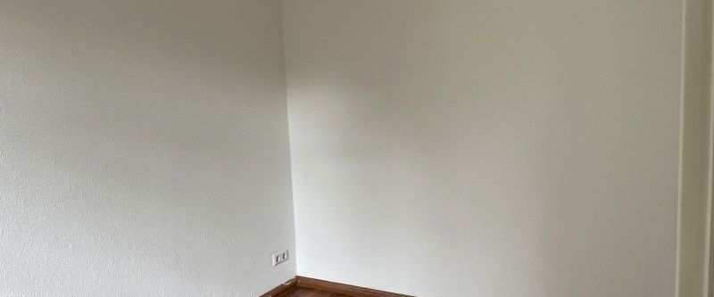 Miet mich - 1,5 -Zimmer-Wohnung mit Einbauküche - Foto 1