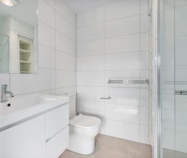 Convenience. Comfort. Privacy. - Photo 2