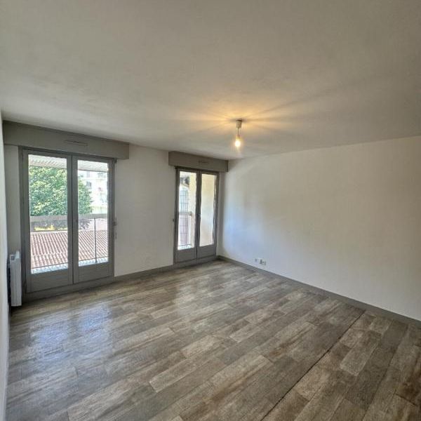 Appartement T2 à louer Saint Jacques De La Lande - 42 m² - Photo 1