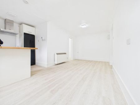 Studio to rent - Photo 4