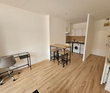 Location Appartement 1 pièce 24m² AIX EN PROVENCE 13100 - Photo 4