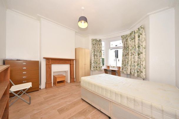 5 bedroom terraced house to rent - Photo 1