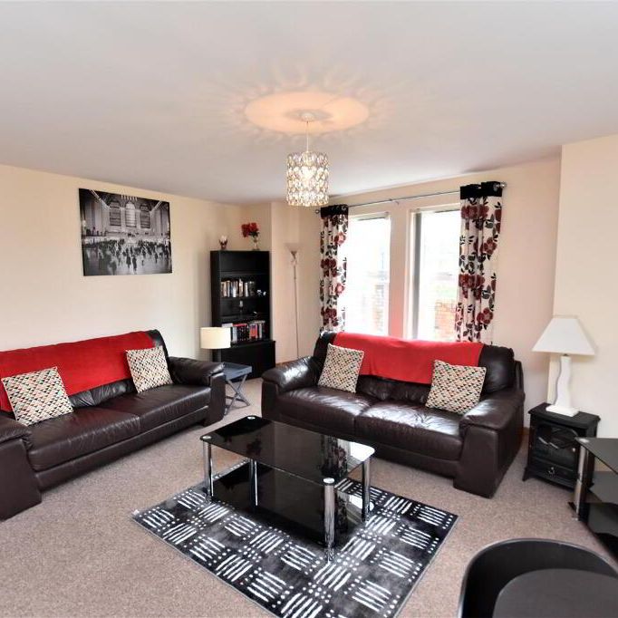 Apt 4, 150 Larkfield Road, Belfast, BT4 1QF - Photo 1