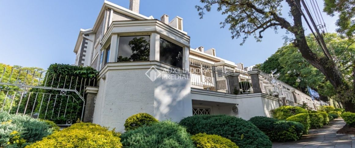 Casa em Condomínio com 4 quartos e 480m² para alugar em Três Figueiras, Porto Alegre. - Photo 1