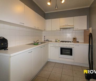 Centraal gelegen gelijkvloers appartement met terras! - Photo 4