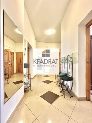 Centrum okolice Kaskady - 5 pok. - Photo 1