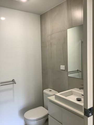 Great Location! - Photo 2