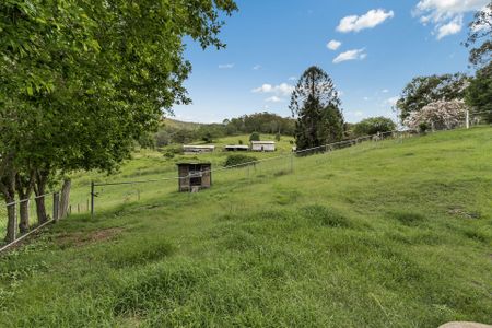 68 Morrison Road, Cedar Creek. - Photo 5