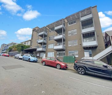 Welcome to apartment 302 in Vespa Apartment. - Photo 1