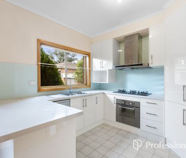 Well Maintained 3 Bedroom Unit - Photo 5