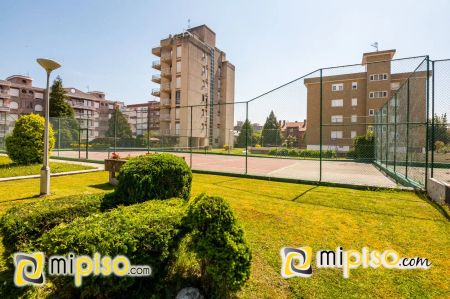 Piso de alquiler en Enriq Mowinckel, 41, Zona Playa - Photo 2