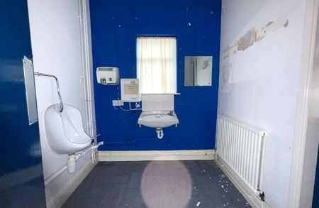 Blackpool Road, Ashton-On-Ribble, Preston. Lancs. PR2 2LE - Photo 2