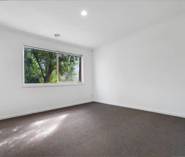 3/52 Shinners Avenue, Berwick VIC 3806 - Photo 5