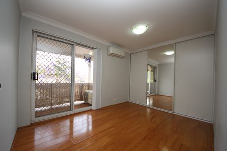 6/14 Conway Road, Bankstown NSW 2200 - Apartment For Rent | Domain - Photo 3