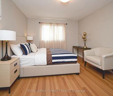 #Main Level - 28 John Lindsay Court – Toronto W05, Ontario - Photo 4