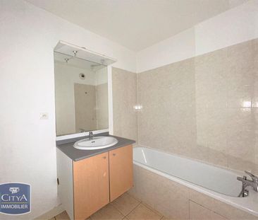 Location Appartement 3 pièces 55m² CASTELSARRASIN 82100 - Photo 6