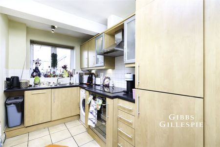 1 Bedroom Flat/Apartment to rent - Photo 4