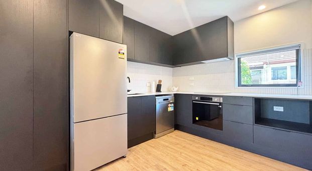 LINWOOD - 2 BEDROOMS, 2 BATHROOMS, HEATPUMP, 1 CARPARK - Photo 1