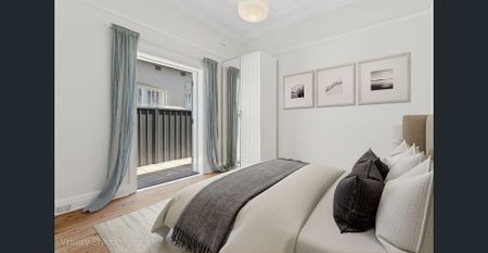 Exquisite Freestanding Family Home with a Focus on Entertaining - Photo 4