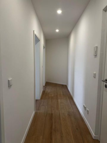 2 Zimmerwohnung, mit Aufzug, frisch saniert, Heynestr. 48 - Photo 2