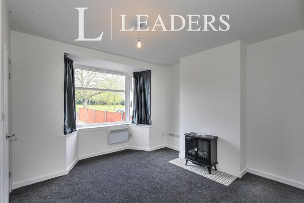 3 bedroom semi-detached house to rent - Photo 1