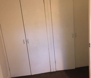 1 Bed Flat, Alan Breck Gardens, EH4 - Photo 6