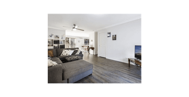 BEAT THE SUMMER HEAT !! - Photo 1