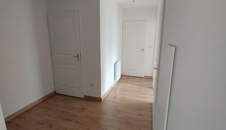 Appartement 3 pièces 66m2 REIMS 850 euros - Photo 3