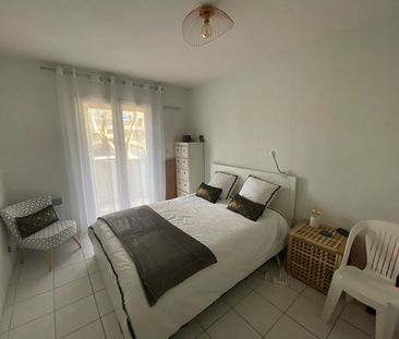 Location Appartement 3 pièces 72m² - Photo 3