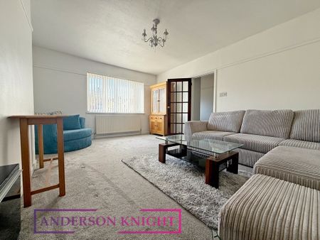 Rosary Close, TW3, Hounslow - Photo 4